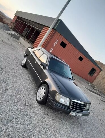 кпп на мерс сапог: Mercedes-Benz W124: 1993 г., 2.2 л, Механика, Бензин, Седан