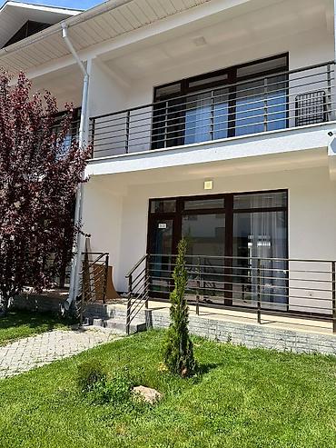 отель бишкек: Таунхаус, Baytur Resort & Spa, Бостери, 10 мест — 5