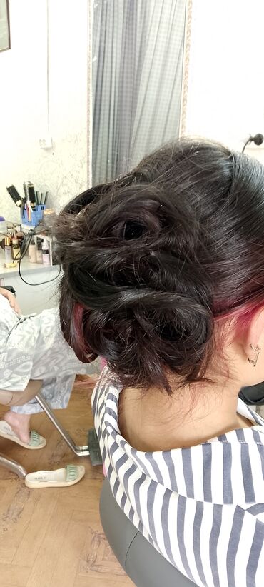 Парикмахеры: Услуги парикмахера-стилиста. Женские стрижки и укладки любой длины: от — 8