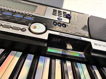 акустическая гитара: Продаю синтезатор Yamaha psr-540,ямаха пср