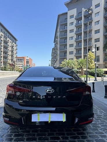 maşın satısı: Hyundai Elantra: 2 l | 2018 il Sedan — 10