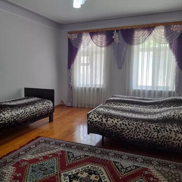 Günlük kirayə evlər: 250 kv. m, 5 otaqlı, Su, Kanalizasiya, Artezian quyusu -da lalafo.az — 3 Günlük kirayə evlər: 250 kv. m, 5 otaqlı, Su, Kanalizasiya, Artezian quyusu — 3