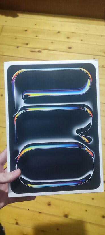apple planşet: İşlənmiş Apple iPad Pro 11 (2024), 11", 256 GB, Ünvandan götürmə, Ödənişli çatdırılma