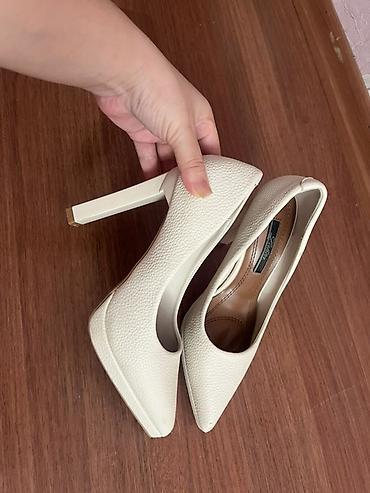 yeni model koftalar: Tuflilər, Ölçü: 36, rəng - Bej, İşlənmiş — 2