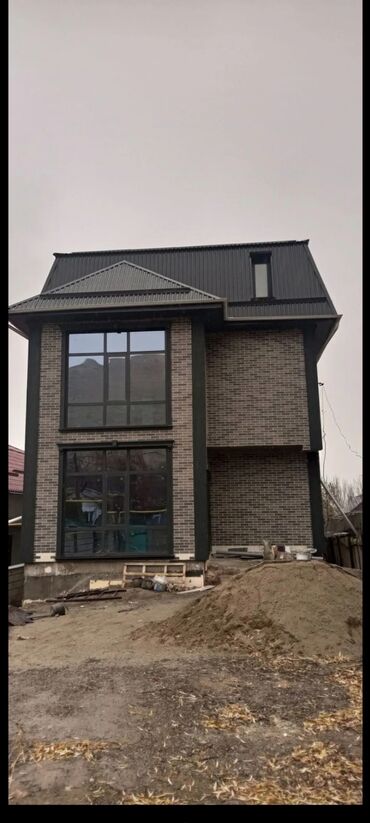 сервант книжный шкаф: Менчик үй эщик, Металл, Айнек менен, түсү - Кара