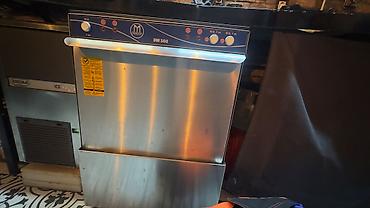Maksan DW 500 restoran tipli qab‑qacaq yuyucu maşın - Model: Maksan