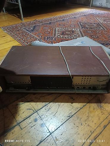 logitech g pro x superlight 2: Vintage “Melodiya” stereo musiqi mərkəzi – radio və vinil pikap — 2