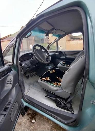 сиз 82 1: Toyota Previa: 1995 г., 2.4 л, Кол менен иштөөчү, Газ, Вэн/Минивэн — 1