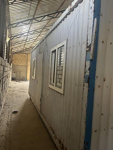 konteyner satilir: Metal konteyner otaq - Ölçü: təxminən 6 m uzunluq, 2.4 m en, 2.5 m — 4