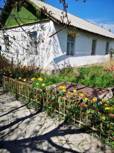 дом село александровка: Үй, 101 кв. м, 4 бөлмө, Менчик ээси, Эски ремонт