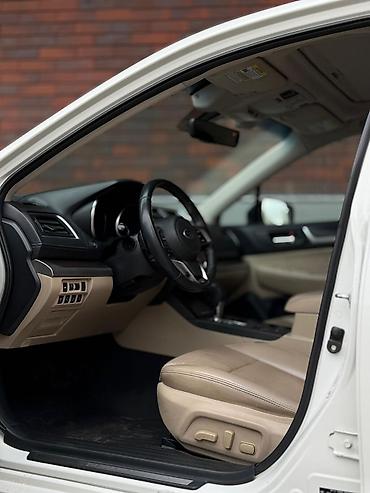 range over: Subaru Legacy: 2017 г., 2.5 л, Седан — 8