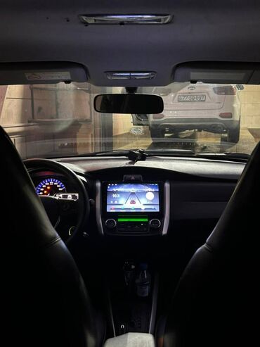 Toyota: Toyota Corolla: 1.5 l | 2015 il — 4