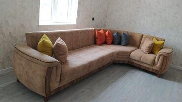 Divanlar: Künc divan, İşlənmiş, Açılan, Bazalı