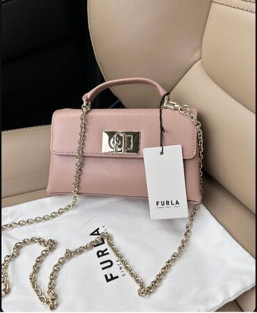 кожаная сумка пума феррари: Сумочка Furla 1927 оригинал, чек всё на месте Размер: мини Пудровый