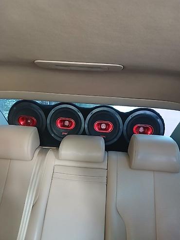 subvufer: Avtomobil üçün tam audio sistemi Komplekt: - Subvufer: gövdəli qutu — 3