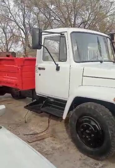 сельхоз камаз с прицепом: Жүк ташуучу унаа, GAZ