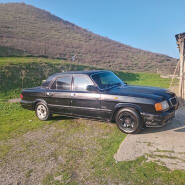 QAZ: QAZ Volga 3110, sedan, qara rəng. - Kuzov: klassik Volga dizaynı, 4 — 1