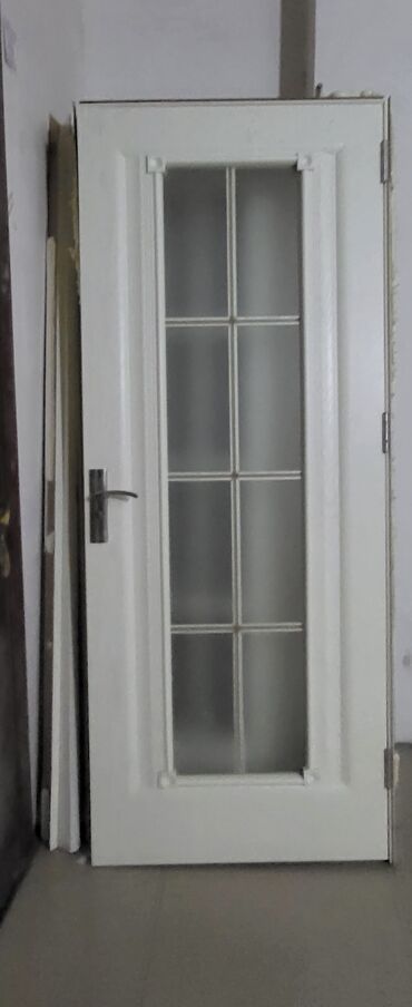 Входные двери: Для квартиры Б/у Входная дверь С замком, Без гарантии, Самовывоз