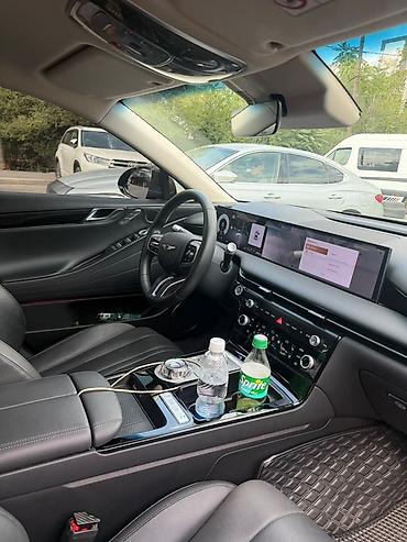 кожаная: Hyundai Genesis: 2025 г., 2.5 л, Автомат, Бензин, Седан — 3