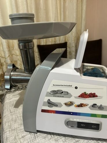 Ət çəkən maşınlar: Ət çəkən maşın Bosch, 1800 Vt, Revers ilə — 2