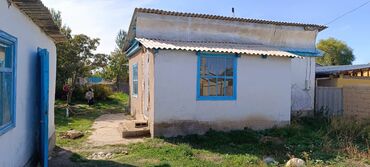 гостивой дом каракол: Дом, 42 м², 2 комнаты, Собственник, Старый ремонт