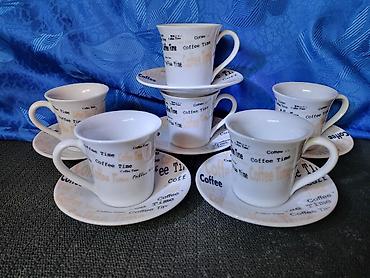 100 dinara 1986 cena: Soljice za kafu porcelanske iz 1980/90ta godina. Soljice pun — 2