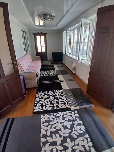 Долгосрочная аренда комнат: 250 м², Без мебели — 50