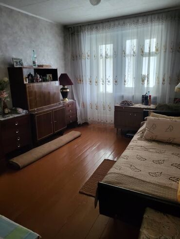 купить квартиру без посредников от хозяина: 2 комнаты, 43 м², 104 серия, 2 этаж, Косметический ремонт