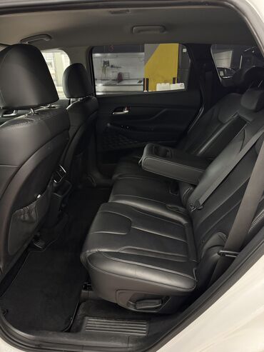 Hyundai: Hyundai Santa Fe: 2019 г., 2 л, Автомат, Дизель, Кроссовер at lalafo.kg — 9 Hyundai: Hyundai Santa Fe: 2019 г., 2 л, Автомат, Дизель, Кроссовер — 9