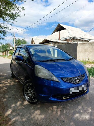 Honda: Honda Fit: 2010 г., 1.5 л, Вариатор, Бензин, Хэтчбэк