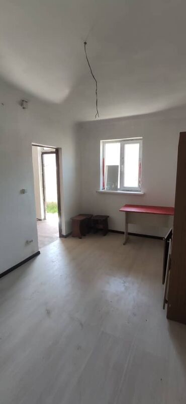 аренда помищения: 30100 м², 3 комнаты, Утепленный, Теплый пол, Парковка