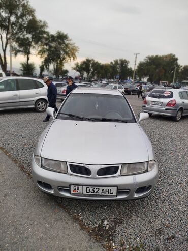 автомобиль ниссан кашкай: Mitsubishi Carisma: 1997 г., 1.8 л, Механика, Газ