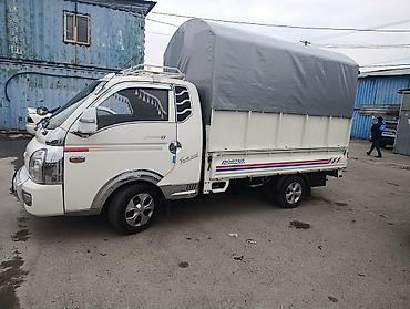 Hyundai Porter II 2018 автомат тентованный грузовик - Компактный