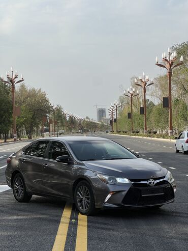самая дорогая машина в кыргызстане: Toyota Camry: 2016 г., 2.5 л, Автоматтык, Бензин