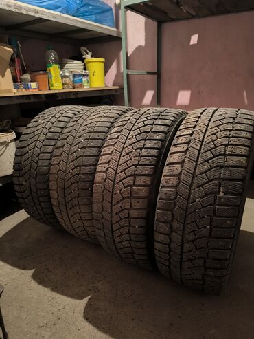 шипованные шины б у: Шиналар 225 / 45 / R 18, Winter stud, Колдонулган, Комплект, Жеңил унаалар, Орусия, Viatti