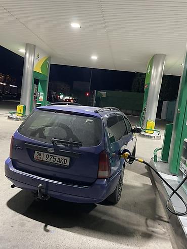 passat variant: Ford Focus: 2000 г., 1.6 л, Механика, Газ, Универсал — 3