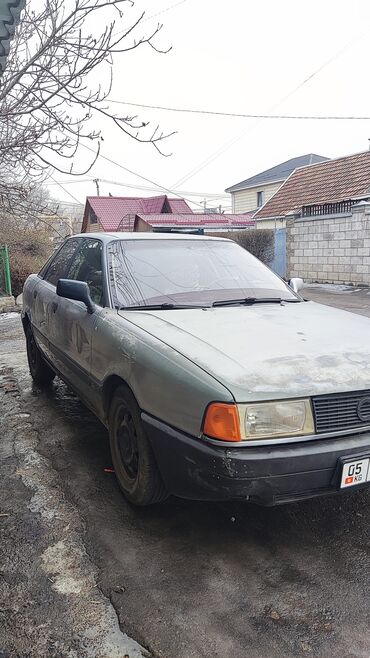 Audi: Audi 80: 1987 г., 1.8 л, Механика, Бензин, Седан