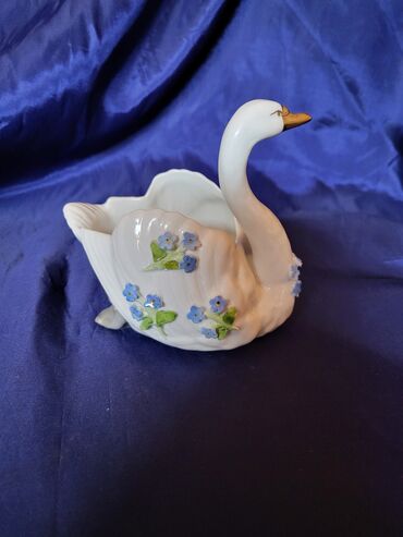 Figure: Figura, bоја - Šareno, Novo — 3