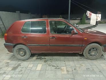 на гольф: Volkswagen Golf: 1993 г., 1.8 л, Бензин, Хэтчбэк — 5