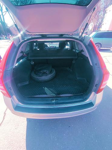 Kia: Kia Ceed: 2009 г., 1.6 л, Механика, Бензин, Универсал — 6