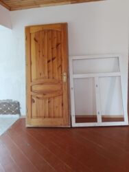 Döşəmə: İşlənmiş Otaq qapısı Zamok ilə, Ünvandan götürmə