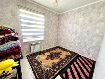ак орго квартира аренда: 2 бөлмө, 40 кв. м, Малосемейка, 3 кабат, Евроремонт