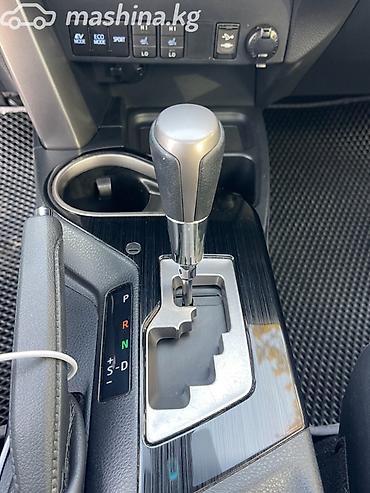 highlander 2017: Toyota RAV4: 2017 г., 2.5 л, Автомат, Гибрид, Кроссовер — 10