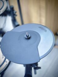 Barabanlar: Baraban, Yeni, Ünvandan götürmə — 11