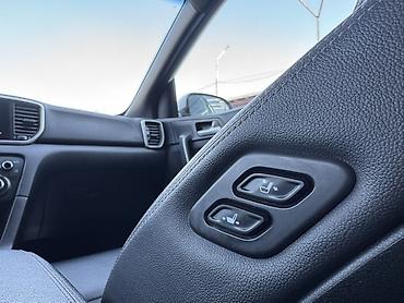 Kia: Kia Sportage: 2018 г., 2 л, Дизель, Кроссовер at lalafo.kg — 19 Kia: Kia Sportage: 2018 г., 2 л, Дизель, Кроссовер — 19