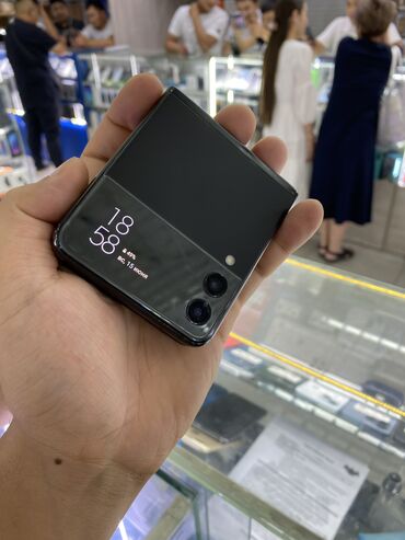 сколько стоит самсунг с 24 ультра в бишкеке: Samsung Galaxy Z Flip 3, Б/у, 256 ГБ, цвет - Черный, 1 SIM