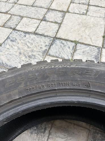 зимнее: Шина Pirelli Scorpion Ice Zero 2 (шипованная) - Размер: 285/45 R21 - — 3