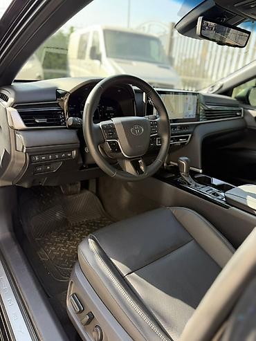панель камри 30: Toyota Camry: 2025 г., 2.5 л, Автомат, Бензин, Седан — 7