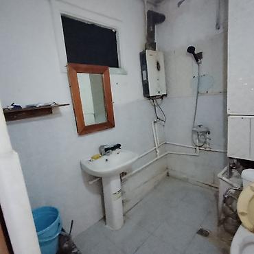 razinde evlər: Bakı, Bakıxanov qəs., 1 otaqlı, Köhnə tikili, m. Neftçilər, 42 kv. m — 7