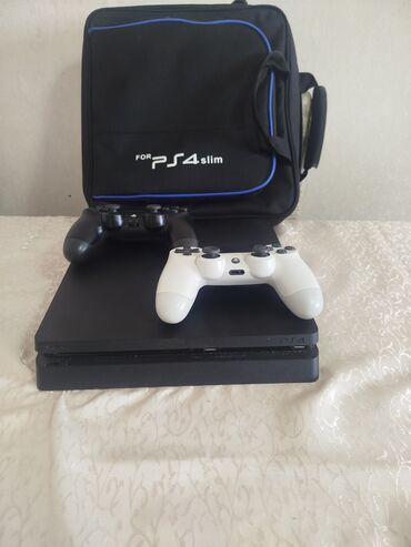 nomre satisi elanlari: PS 4 əla vəziyyətdədir,400 manat.Əlagə nömrə:0702407868